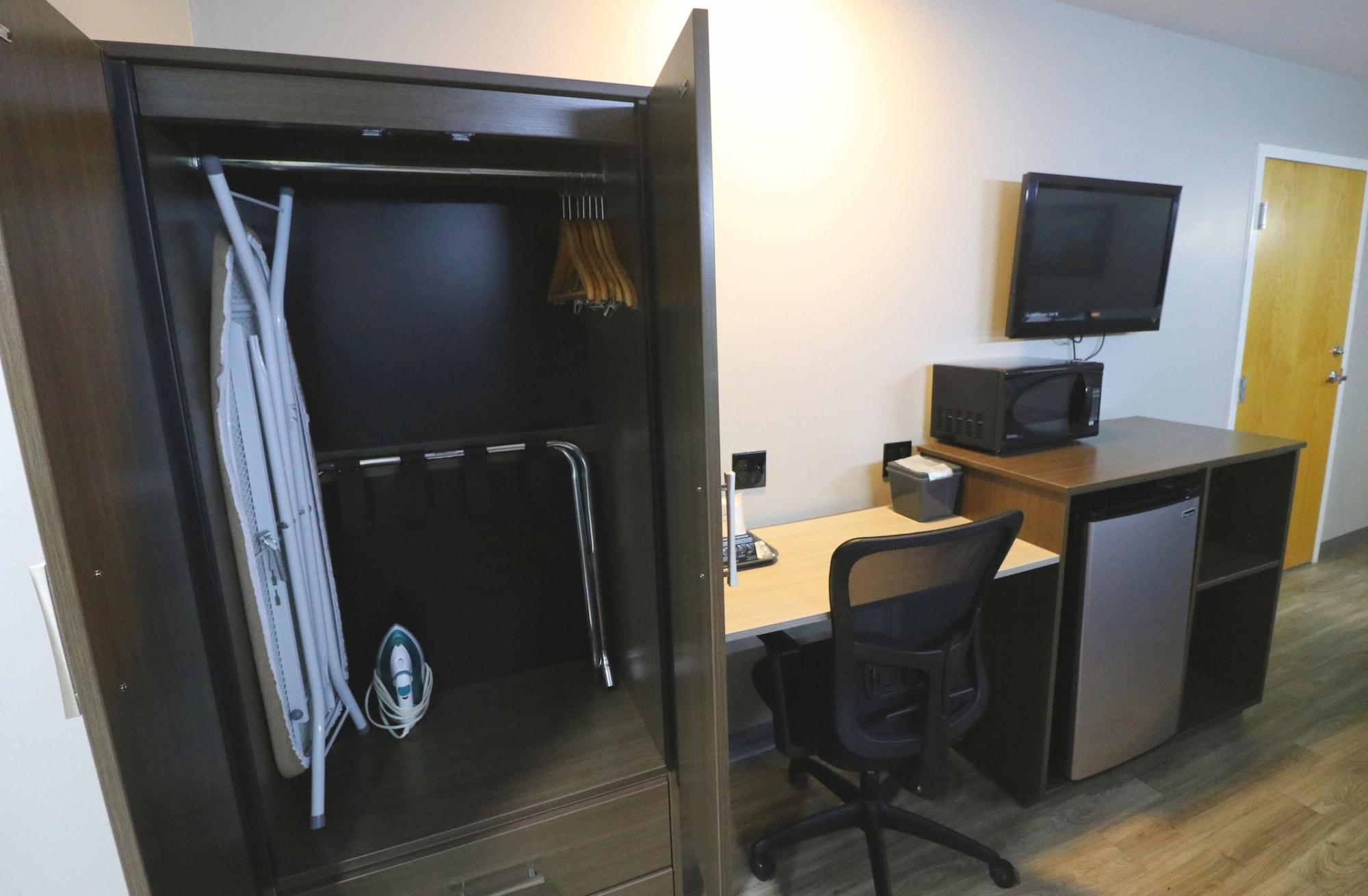 Surestay Plus Hotel By Best Western Севьервилл Экстерьер фото