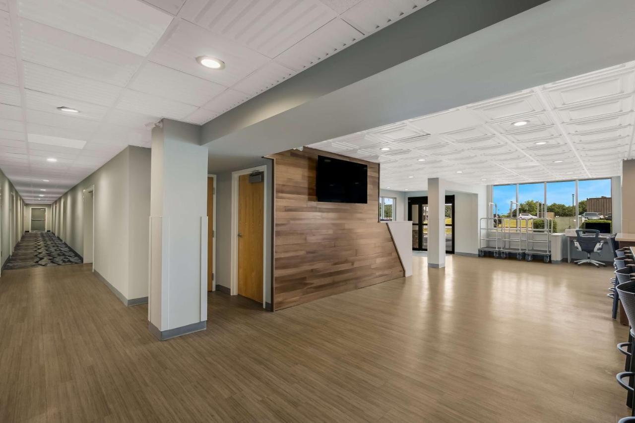 Surestay Plus Hotel By Best Western Севьервилл Экстерьер фото