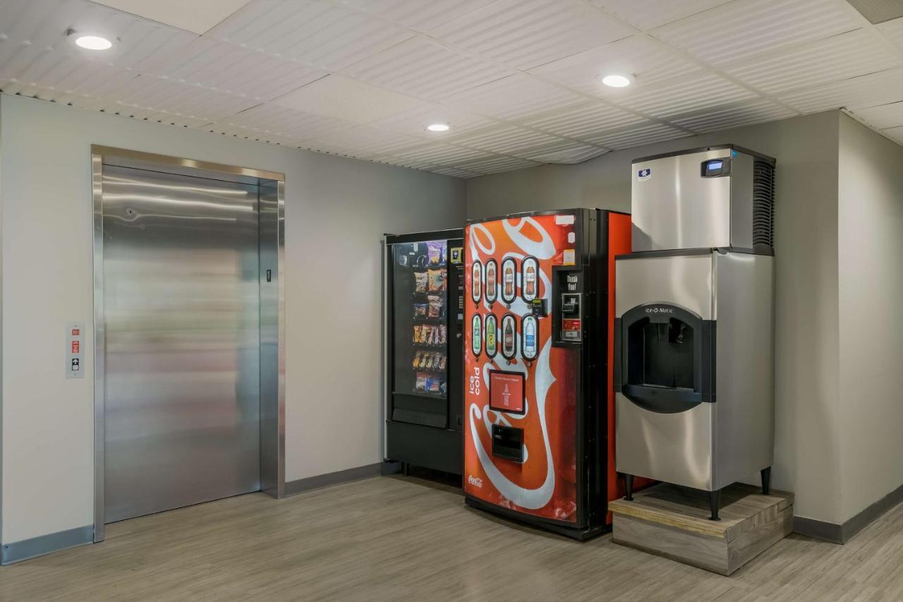 Surestay Plus Hotel By Best Western Севьервилл Экстерьер фото