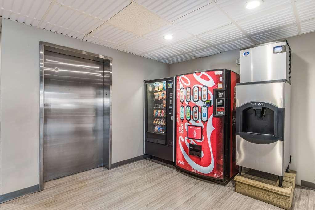 Surestay Plus Hotel By Best Western Севьервилл Удобства фото