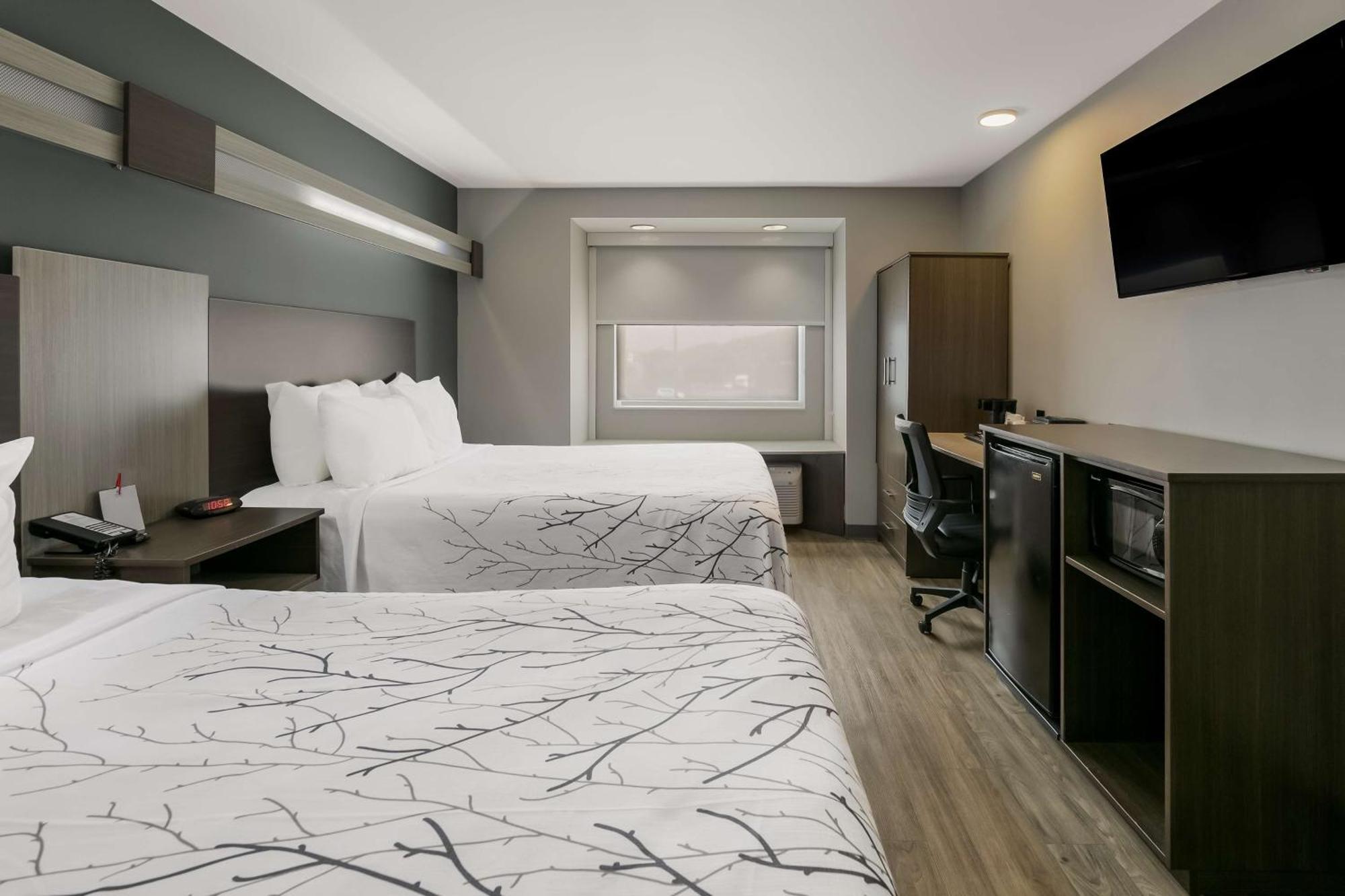Surestay Plus Hotel By Best Western Севьервилл Экстерьер фото