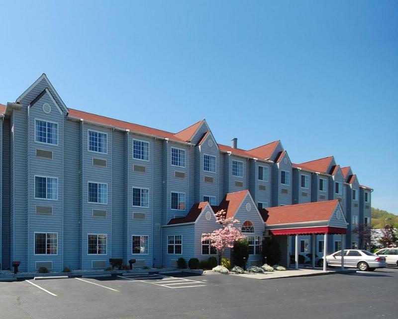 Surestay Plus Hotel By Best Western Севьервилл Экстерьер фото