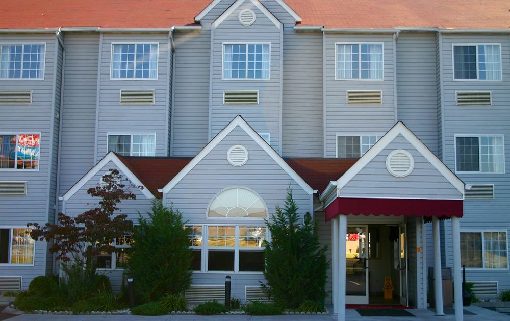 Surestay Plus Hotel By Best Western Севьервилл Экстерьер фото